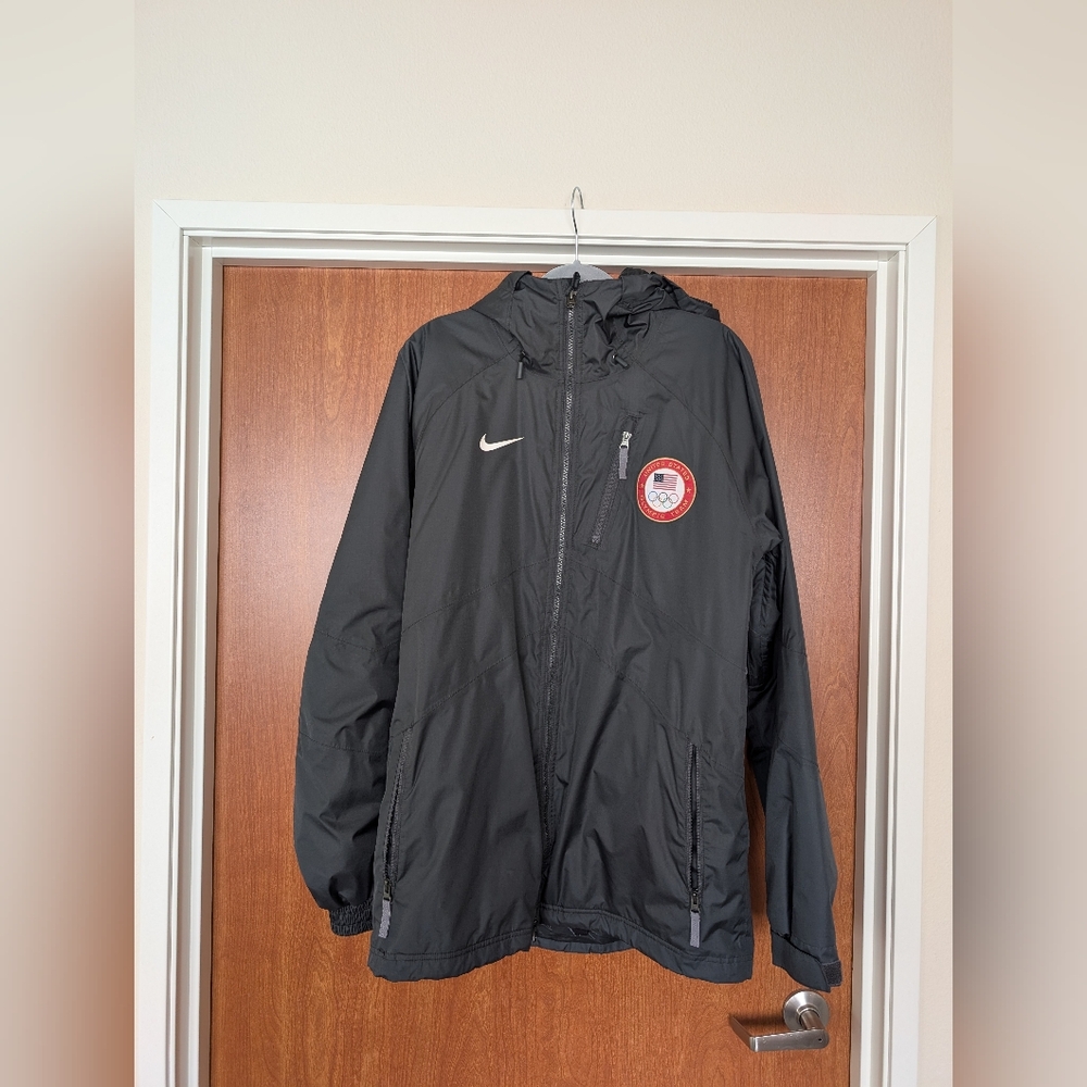 Nike Men's Olympic Jacket (L)